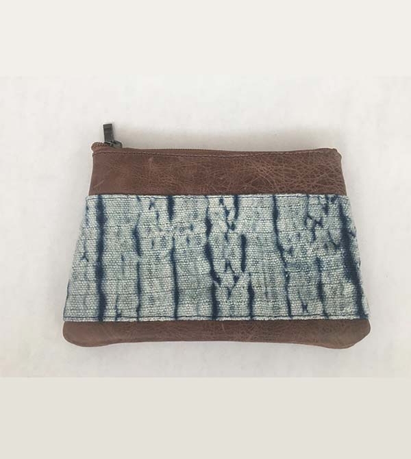 Gratitude wallet woven
